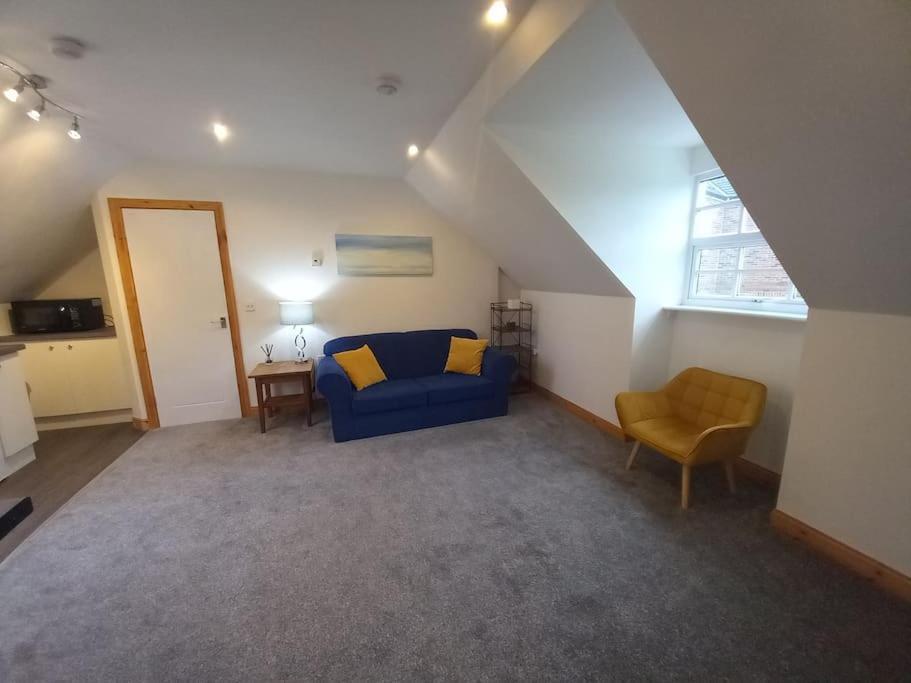 The Apartment Langley Park Экстерьер фото