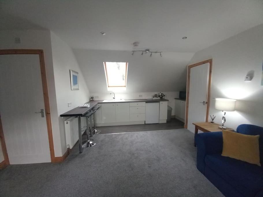 The Apartment Langley Park Экстерьер фото