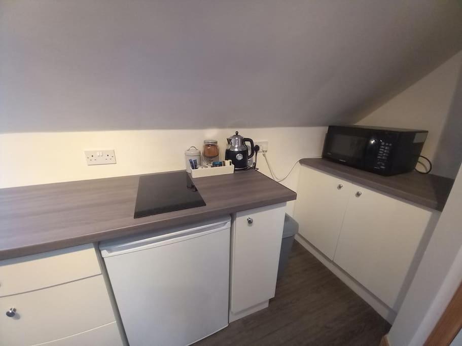 The Apartment Langley Park Экстерьер фото