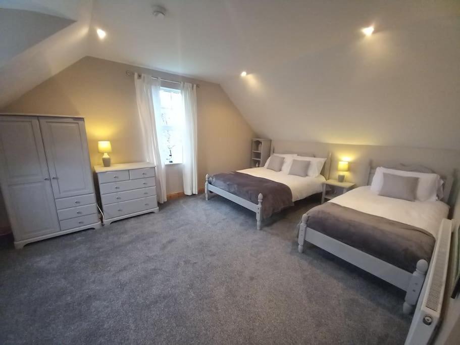 The Apartment Langley Park Экстерьер фото